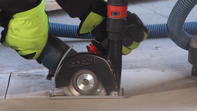 Bosch GWS18V-13PB14 PROFACTOR™ 18V 5 – 6 In. Angle Grinder with No